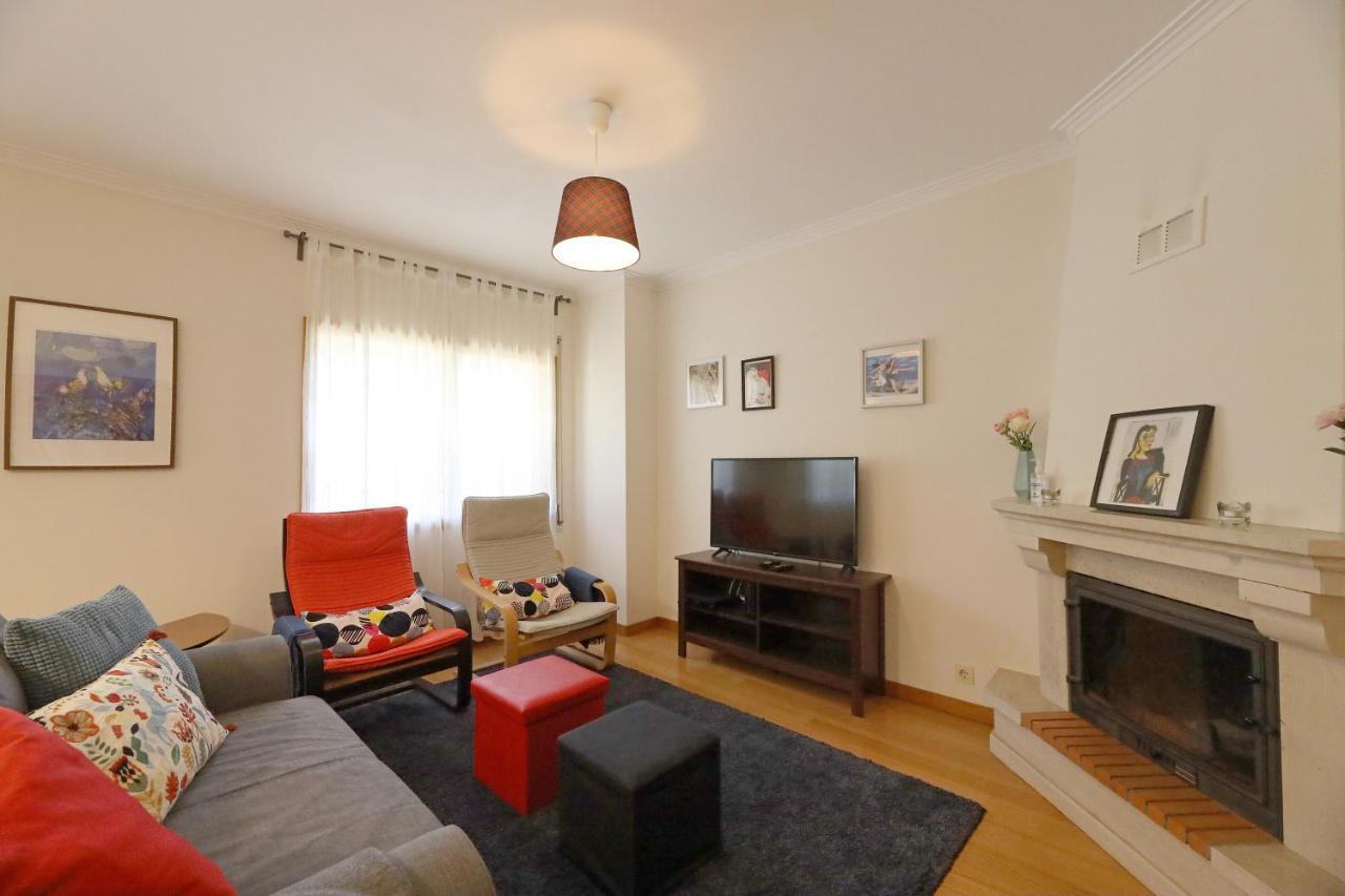 Flh Gaia Valadares Comfy Apartment ヴィラ・ノヴァ・デ・ガイア エクステリア 写真